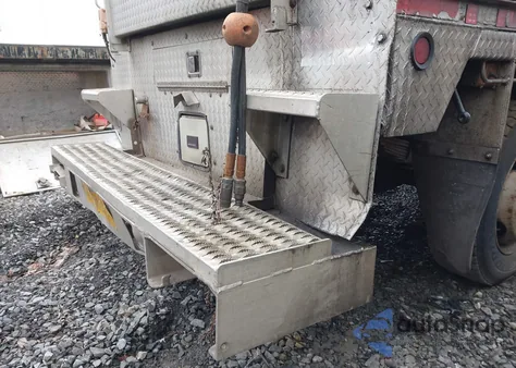 2015 Chevrolet Silverado 3500Hd Wt from USA, damaged, VIN 1GB2KYEG5FZ519528